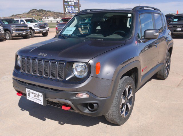 Used 2019 Jeep Renegade Trailhawk w/ Cold Weather Group II AWD/4WD image 2