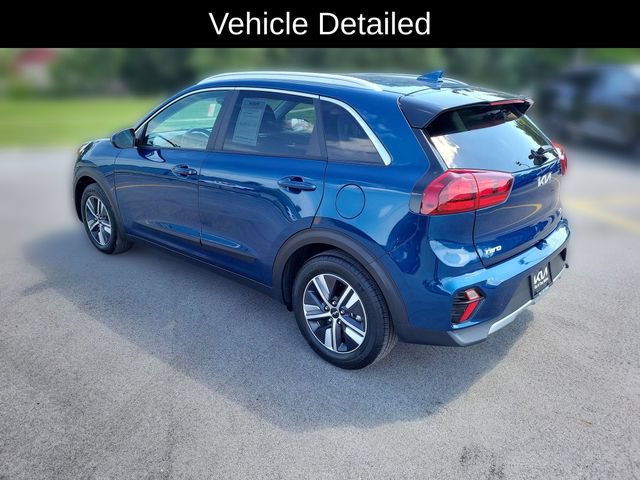 Certified 2022 Kia Niro LXS w/ Digital Cluster Package FWD image 3