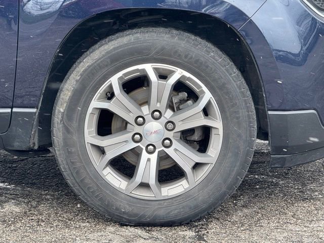 Used 2015 GMC Acadia SLT image 3