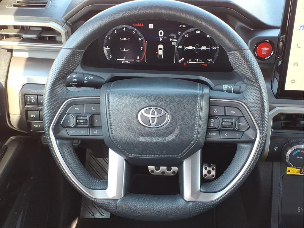 Used 2024 Toyota Tacoma TRD Sport w/ TRD Sport Upgrade Package image 23