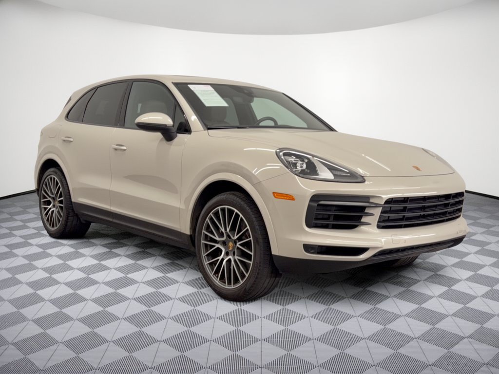 Used 2023 Porsche Cayenne AWD/4WD image 7