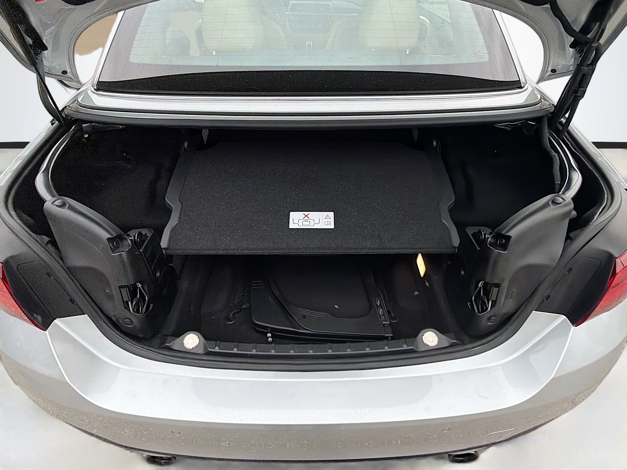 Used 2020 BMW 440i xDrive Convertible image 12