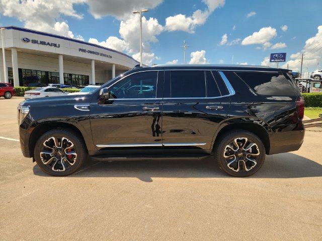Used 2022 GMC Yukon SLT w/ SLT Luxury Package RWD image 4