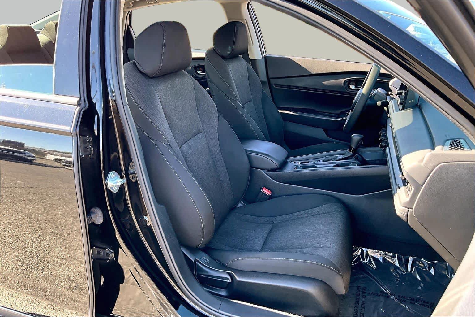 Used 2024 Honda Accord EX image 9