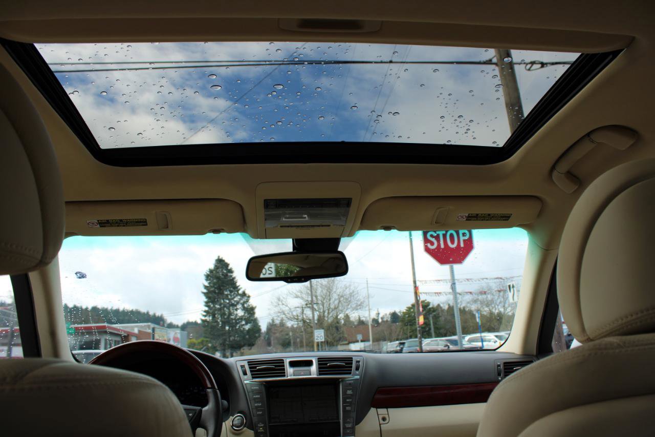 Used 2010 Lexus LS 460 L image 12