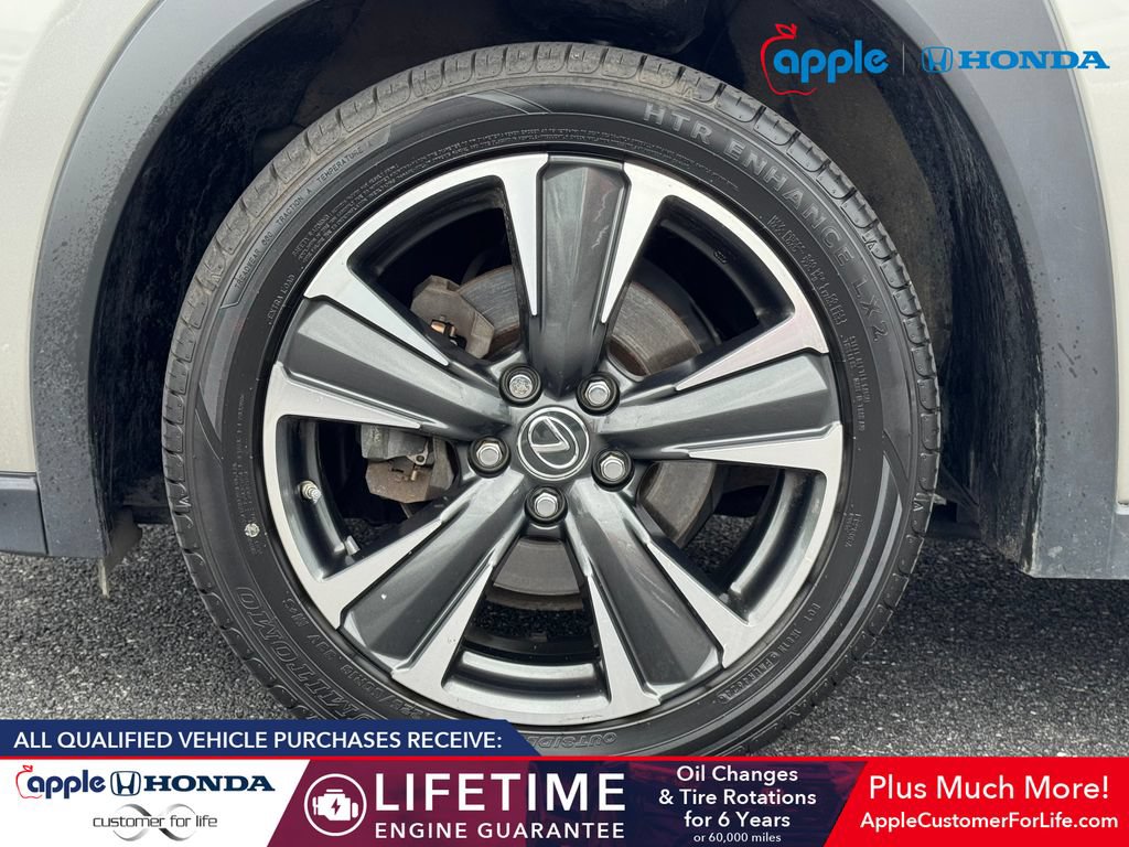 Used 2019 Lexus UX 250h AWD/4WD image 6