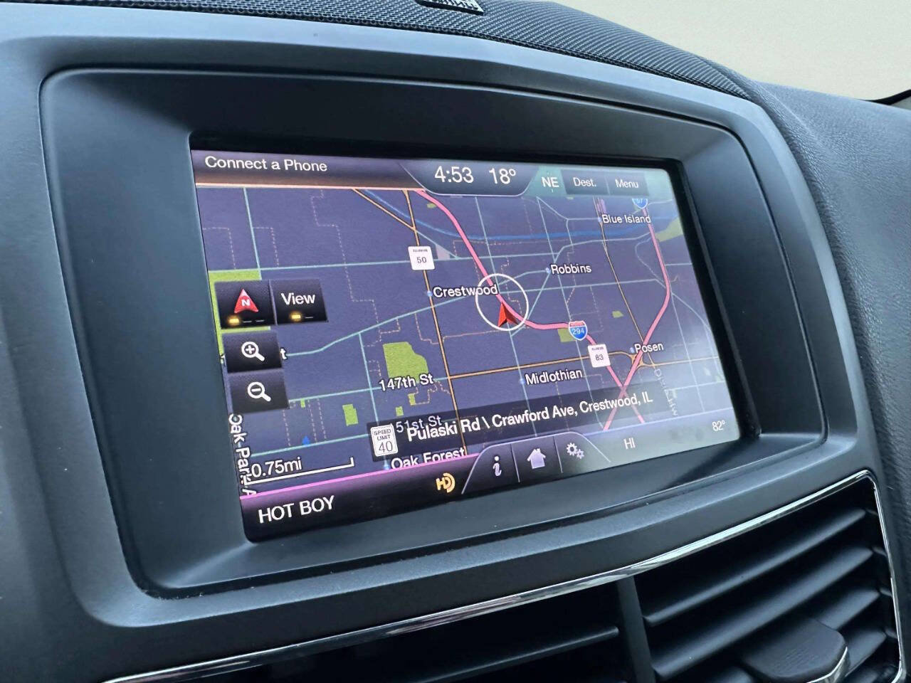 Used 2013 Lincoln MKT AWD image 38