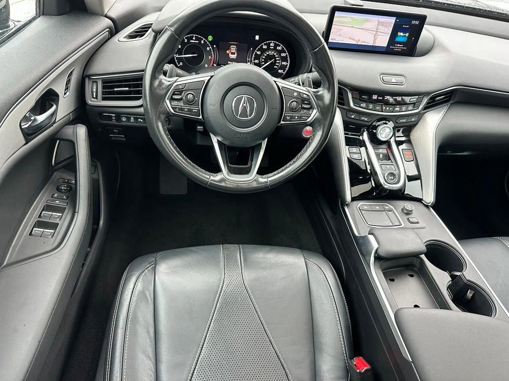 Used 2023 Acura TLX w/ Technology Package FWD image 7