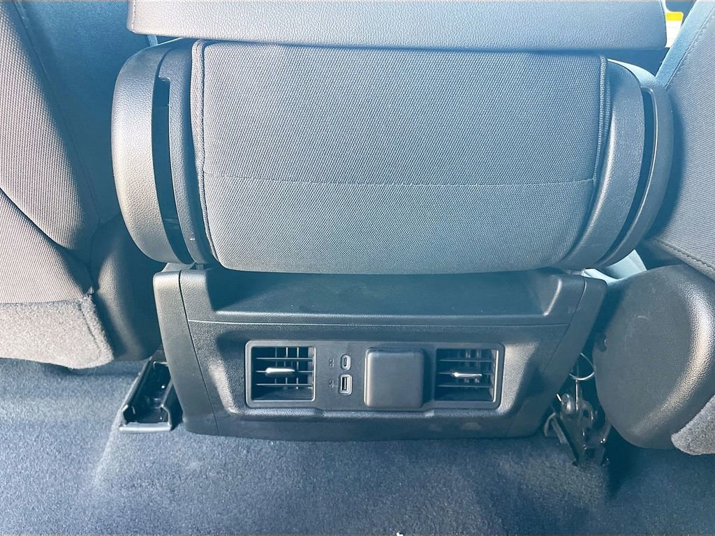 Used 2025 GMC Sierra 2500 SLE w/ SLE Value Package; image 20