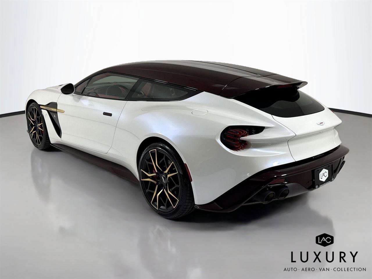 Used 2019 Aston Martin Vanquish Zagato RWD image 8