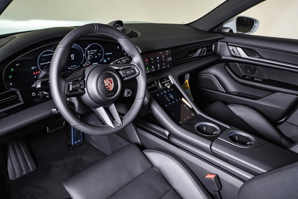 New 2025 Porsche Taycan 4 Cross Turismo image 4