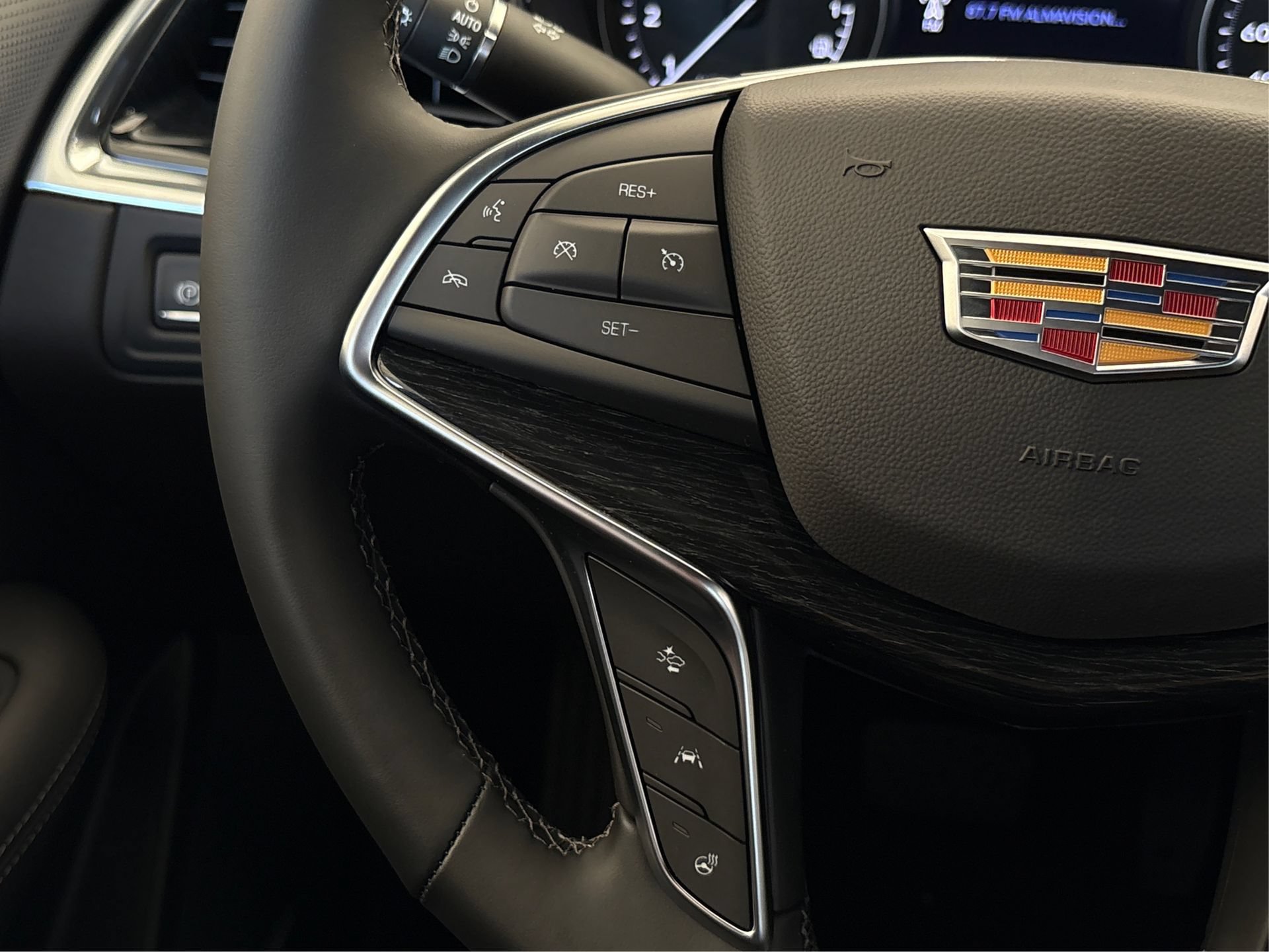New 2026 Cadillac XT5 Premium Luxury FWD image 27