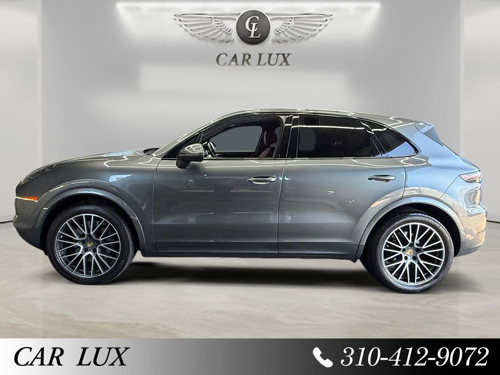 Used 2019 Porsche Cayenne S AWD/4WD image 2