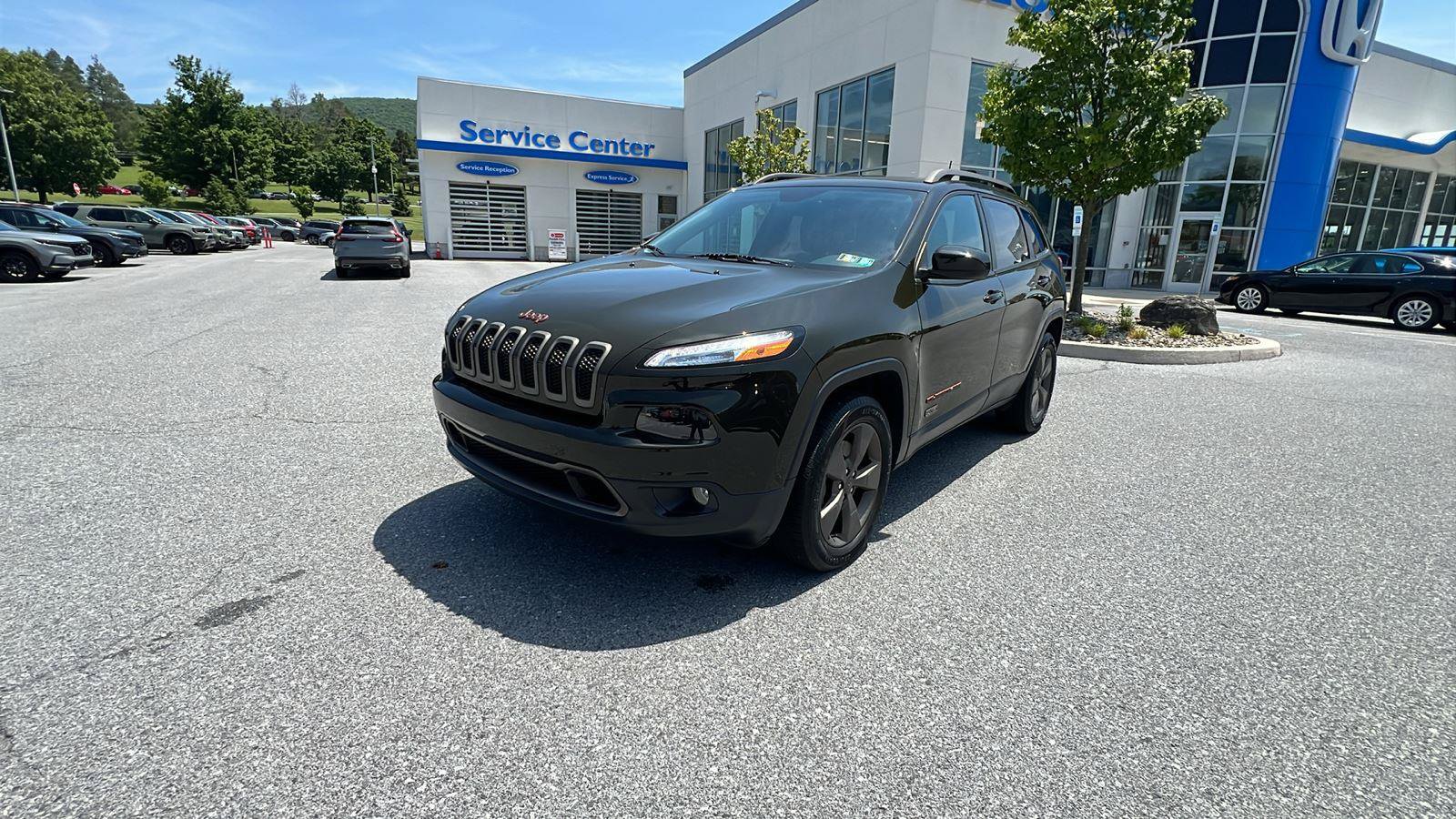 Used 2017 Jeep Cherokee 75th Anniversary AWD/4WD image 8