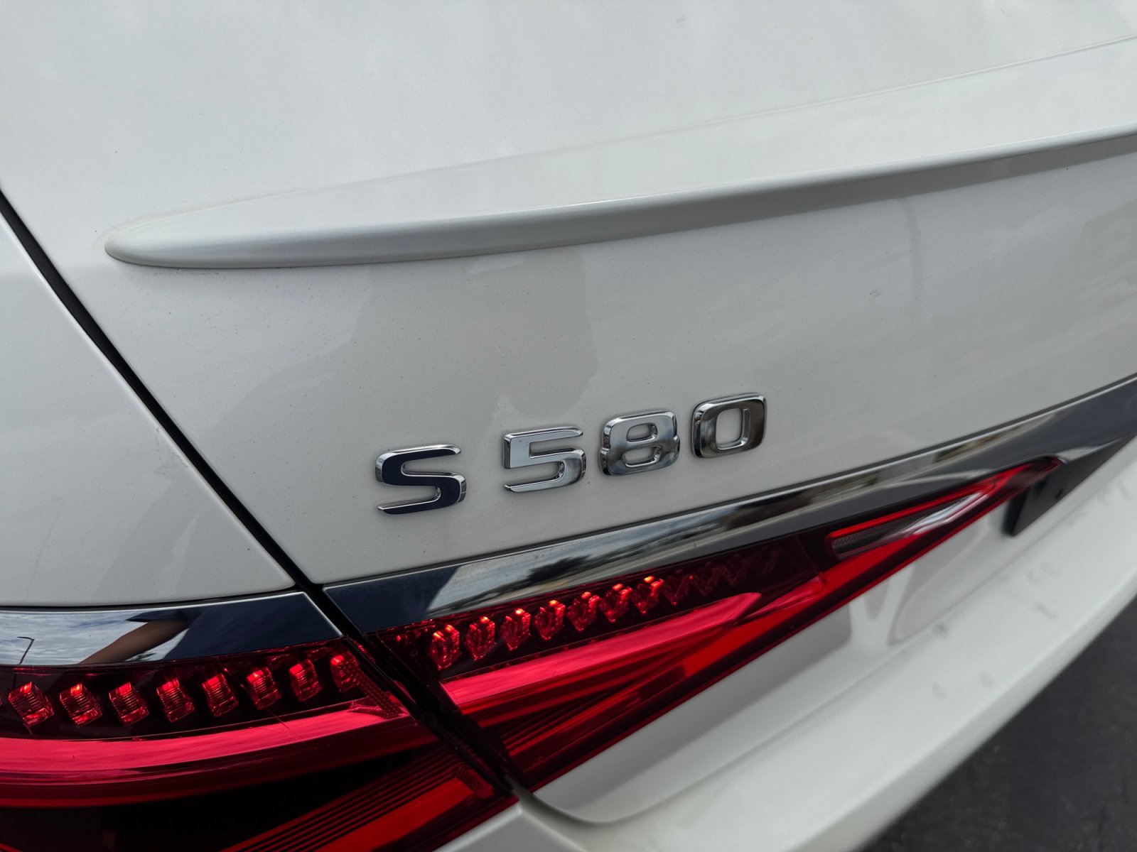 Used 2023 Mercedes-Benz S 580 4MATIC Sedan image 24