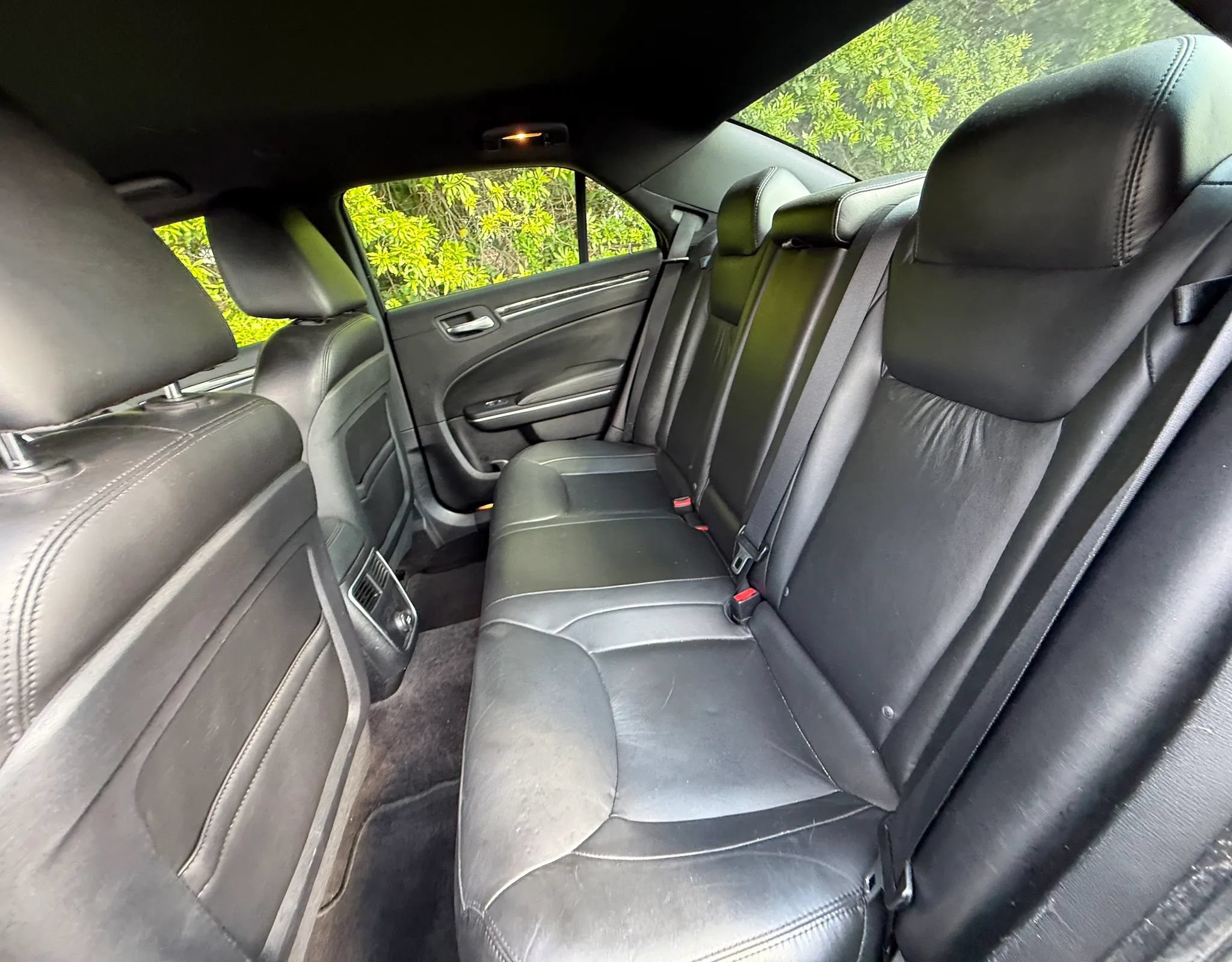 Used 2011 Chrysler 300 Limited RWD image 47