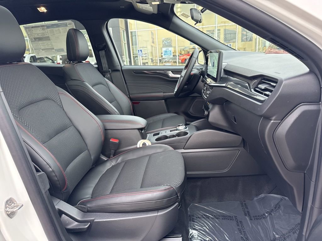 New 2026 Ford Escape ST-Line Select w/ Equipment Group 401A AWD/4WD image 26