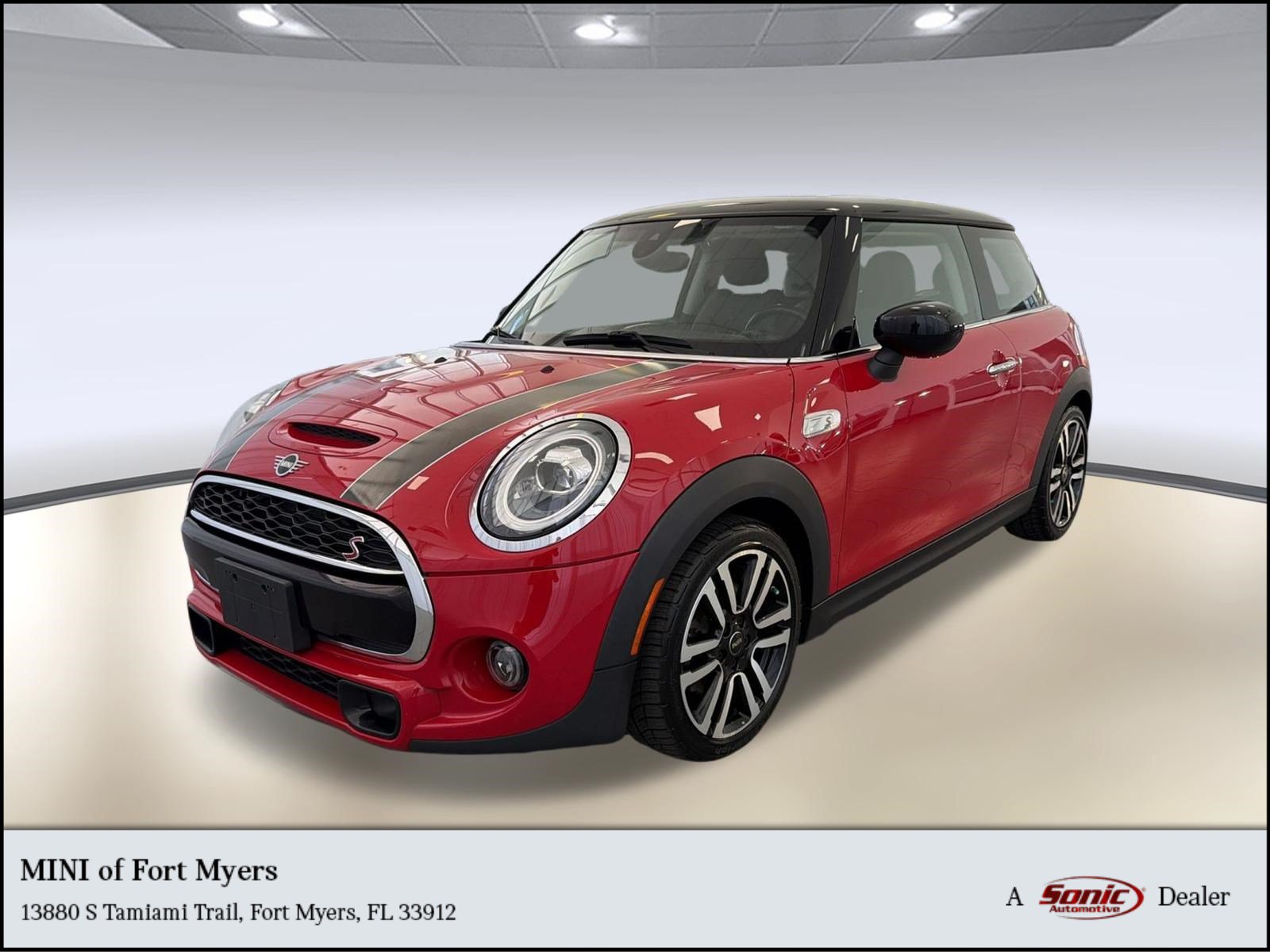 Used 2021 MINI Cooper S FWD image 1