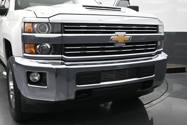 Used 2018 Chevrolet Silverado 2500 LT w/ LT Convenience Package AWD/4WD image 32