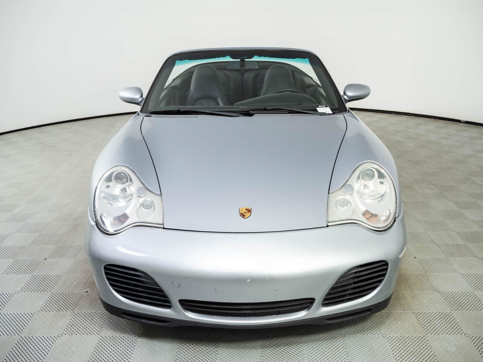 Used 2004 Porsche 911 Carrera 4S AWD/4WD image 23