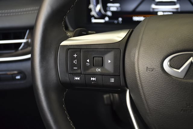 Used 2025 INFINITI QX60 Sensory w/ Vision Package AWD/4WD image 8
