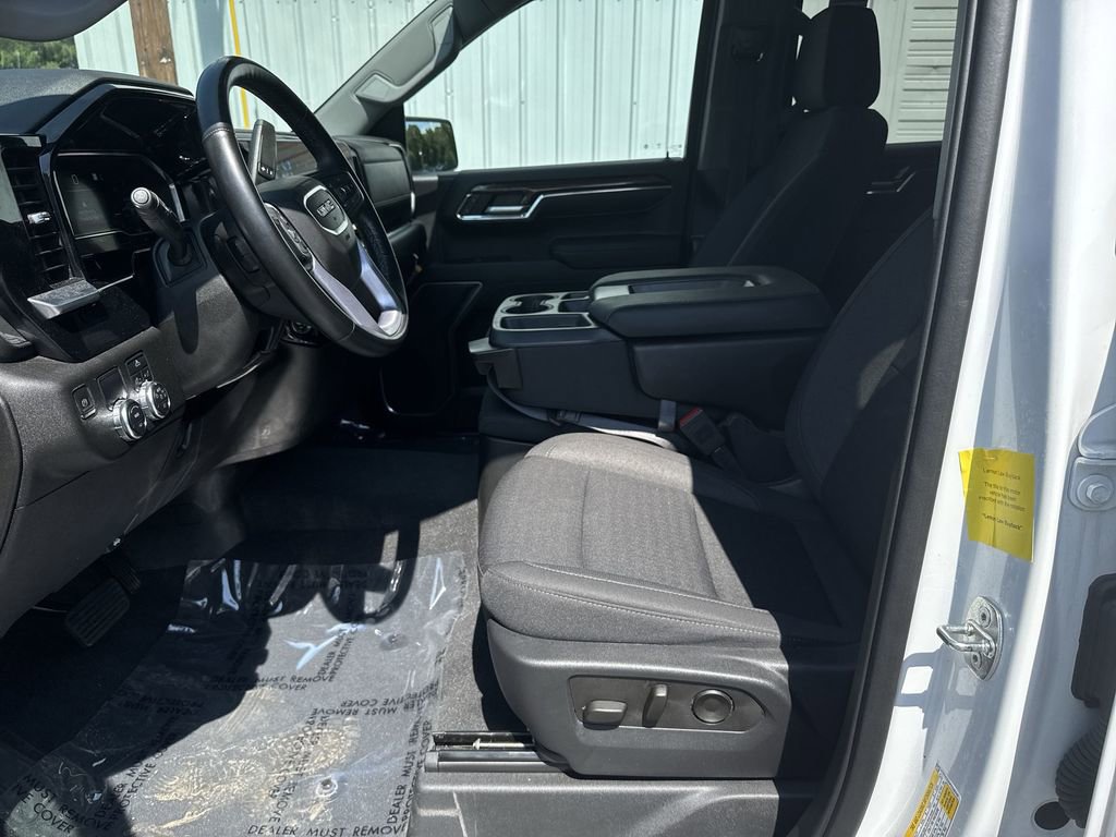 Used 2023 GMC Sierra 1500 Elevation image 13