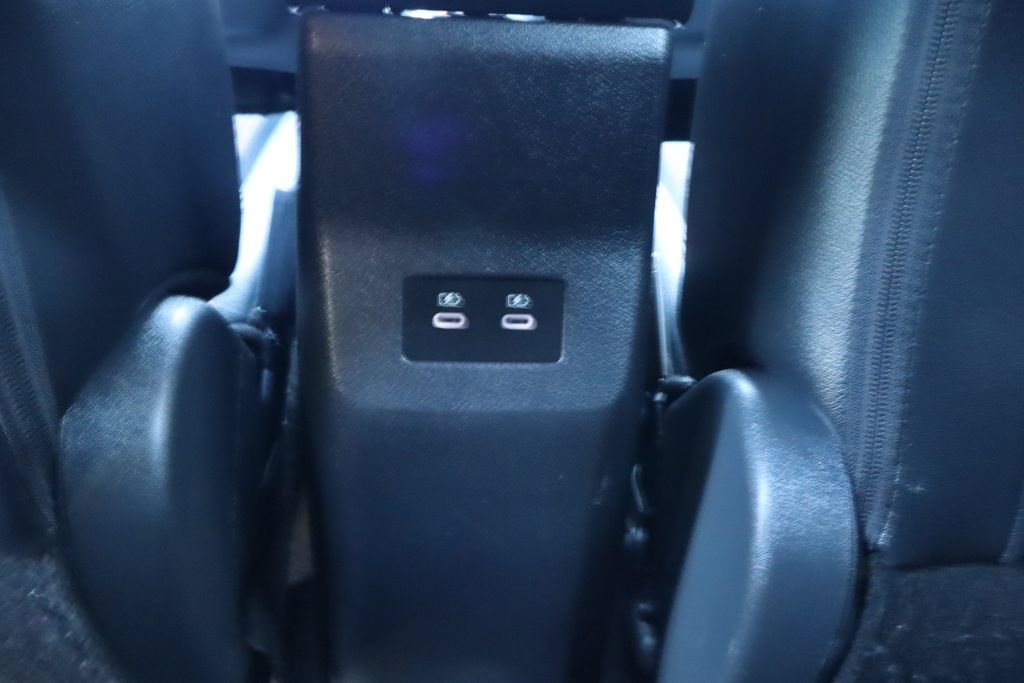 Used 2025 Nissan Kicks SR FWD image 36