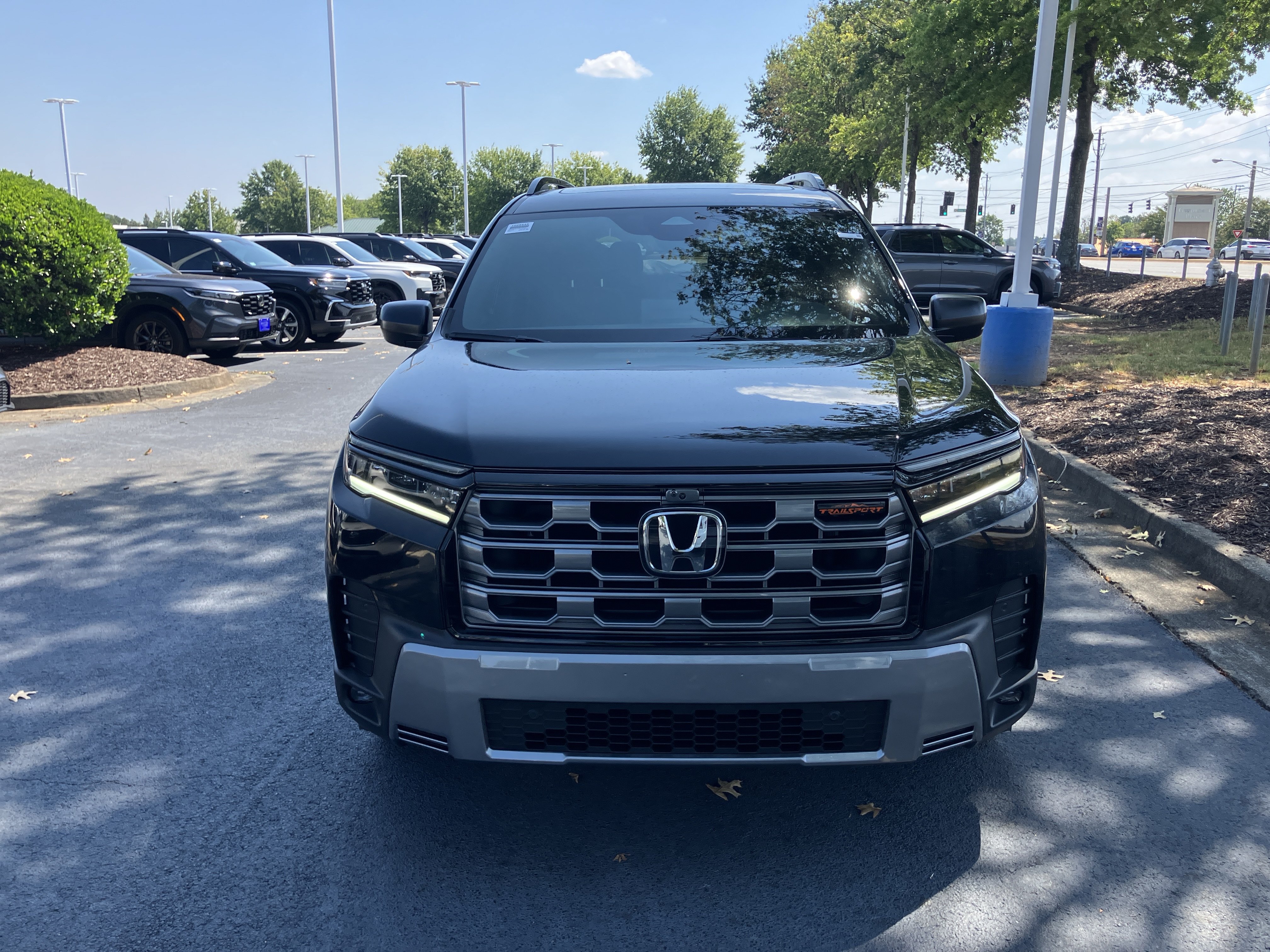 New 2026 Honda Pilot TrailSport image 3
