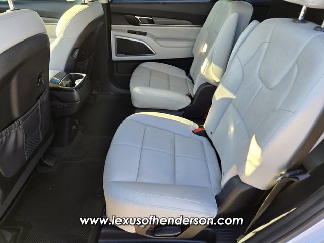 Used 2022 Kia Telluride EX w/ EX Premium Package AWD/4WD image 12