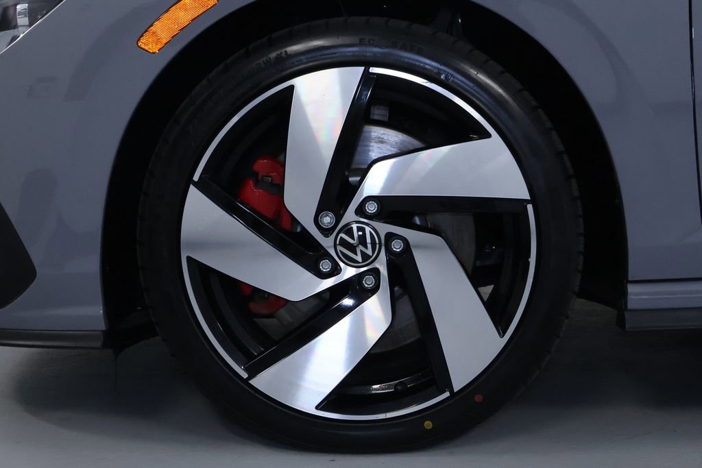 Used 2024 Volkswagen GTI S image 31