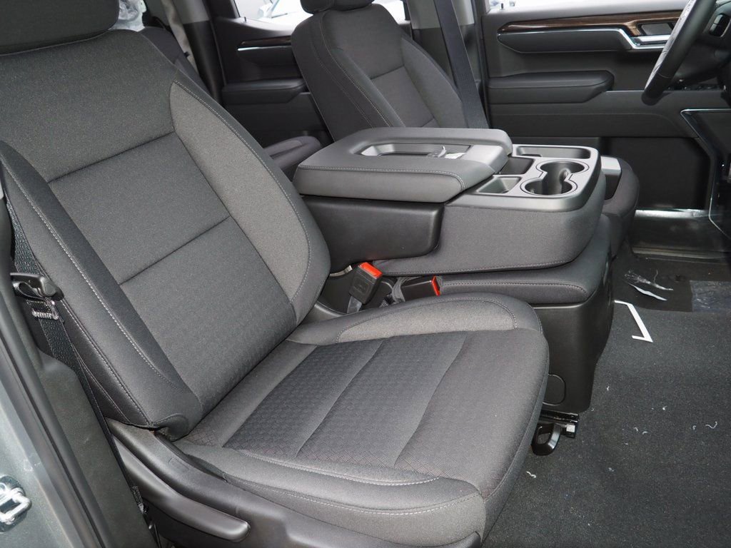 New 2025 Chevrolet Silverado 1500 LT w/ Z71 Off-Road Package image 18