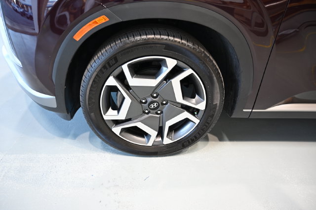 Used 2023 Hyundai Palisade Limited AWD/4WD image 36
