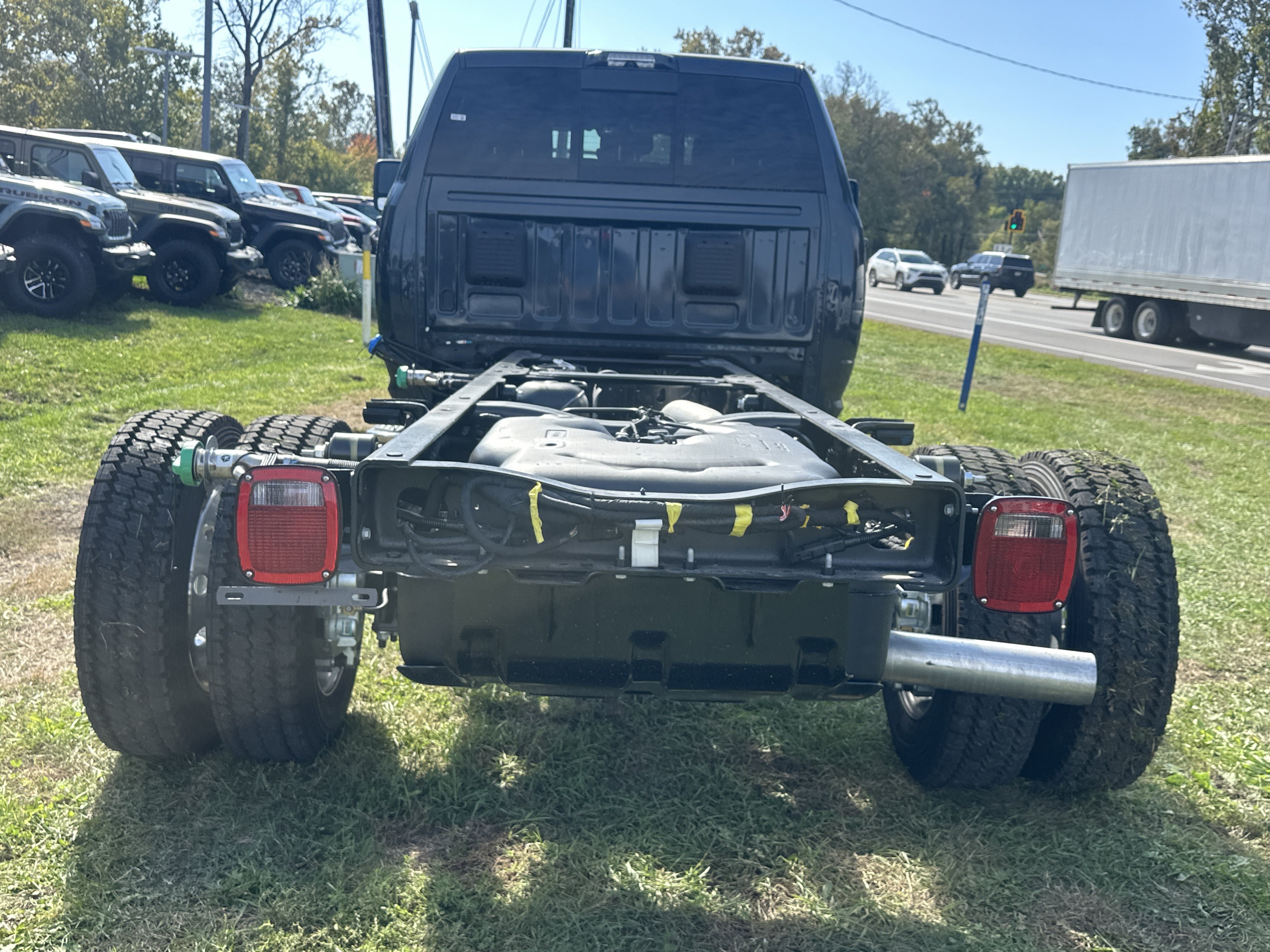 New 2027 RAM 5500 4x4 Crew Cab image 16
