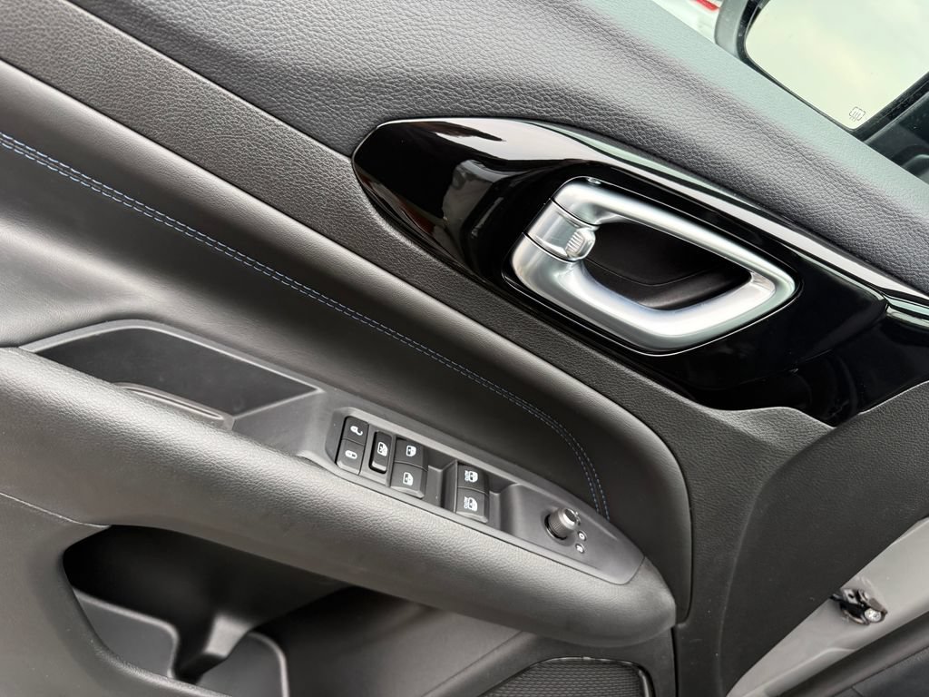 New 2026 Jeep Compass Latitude AWD/4WD image 6