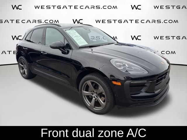 Used 2024 Porsche Macan Base image 4