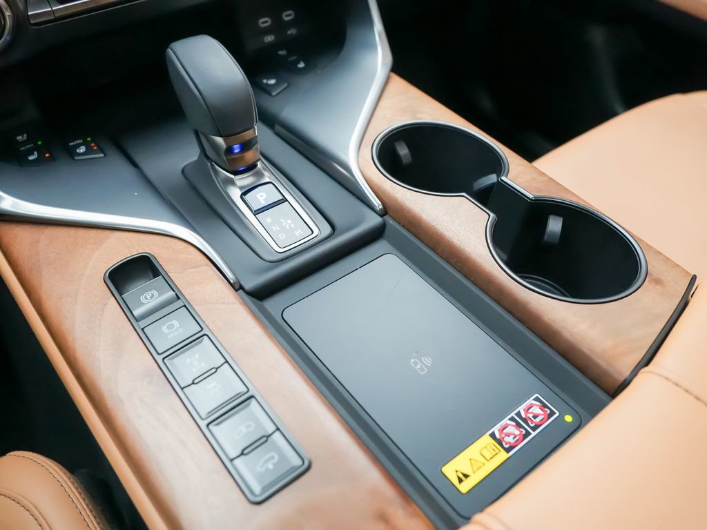 Used 2025 Lexus LX 700h Luxury w/ Appearance Package image 34