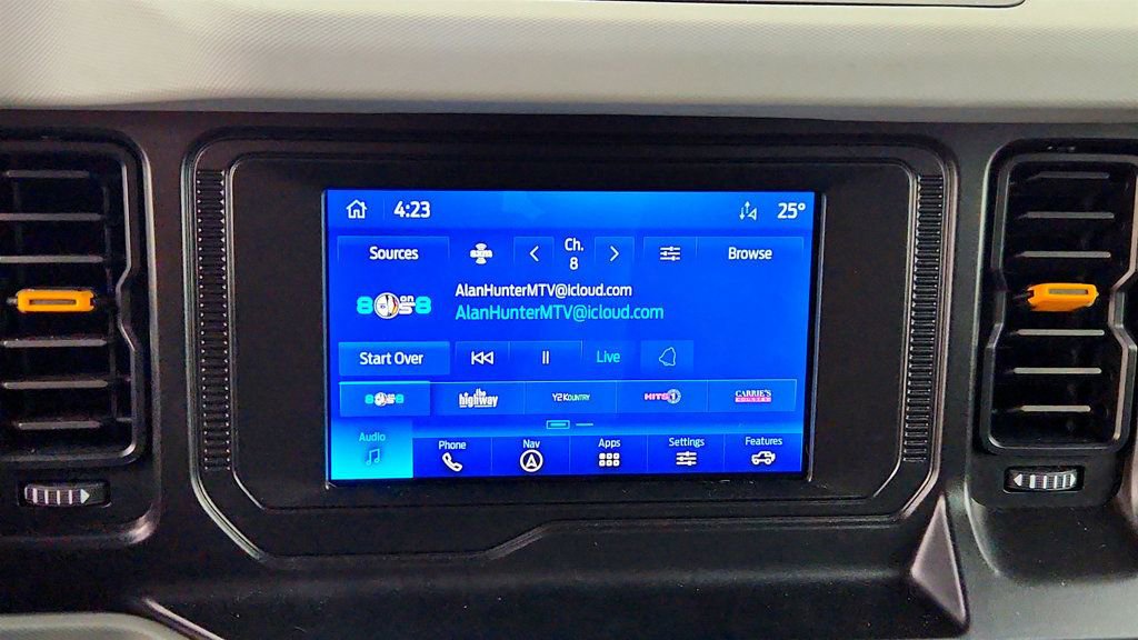 Used 2021 Ford Bronco Badlands image 18