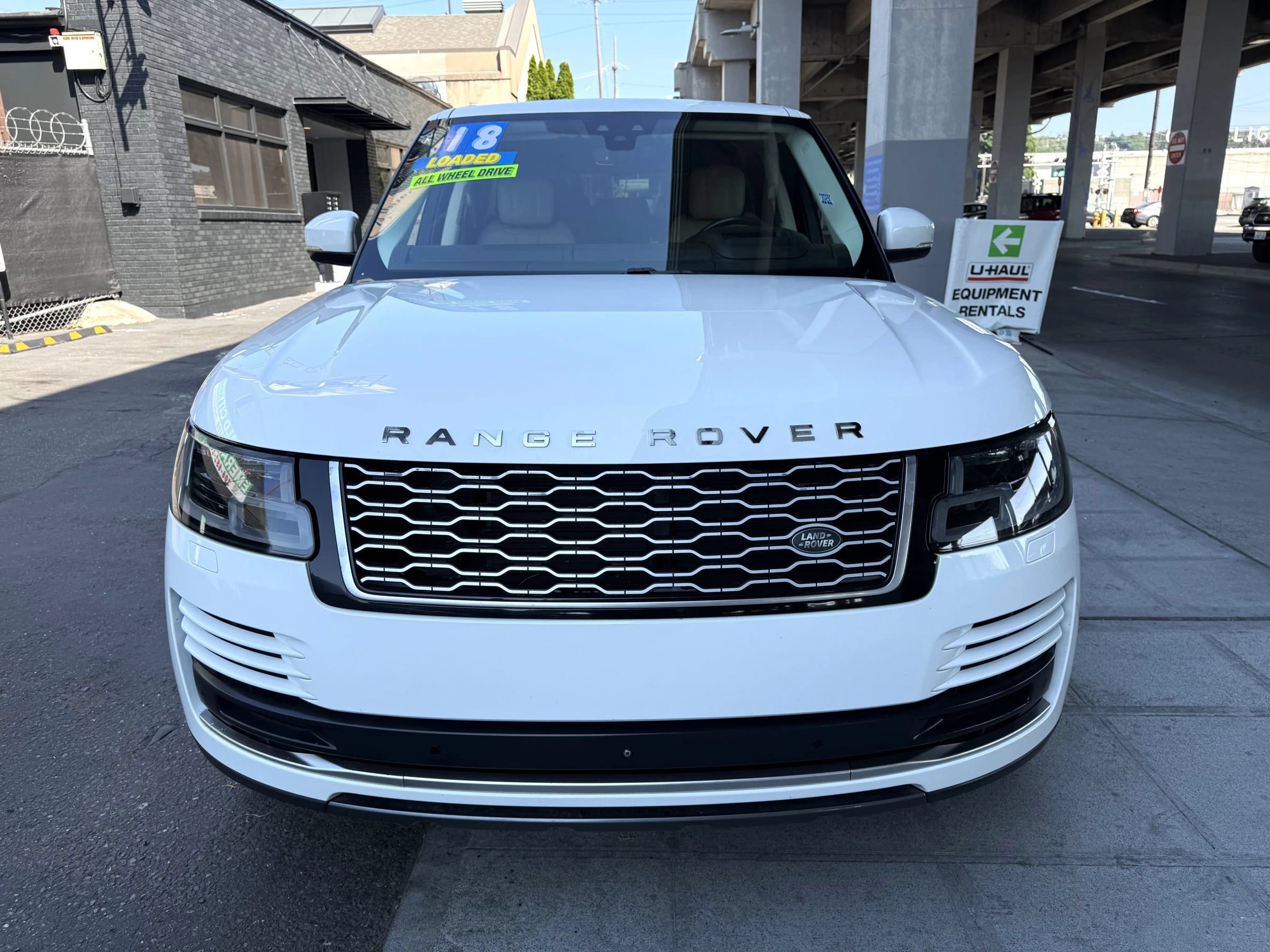 Used 2018 Land Rover Range Rover Supercharged AWD/4WD image 2