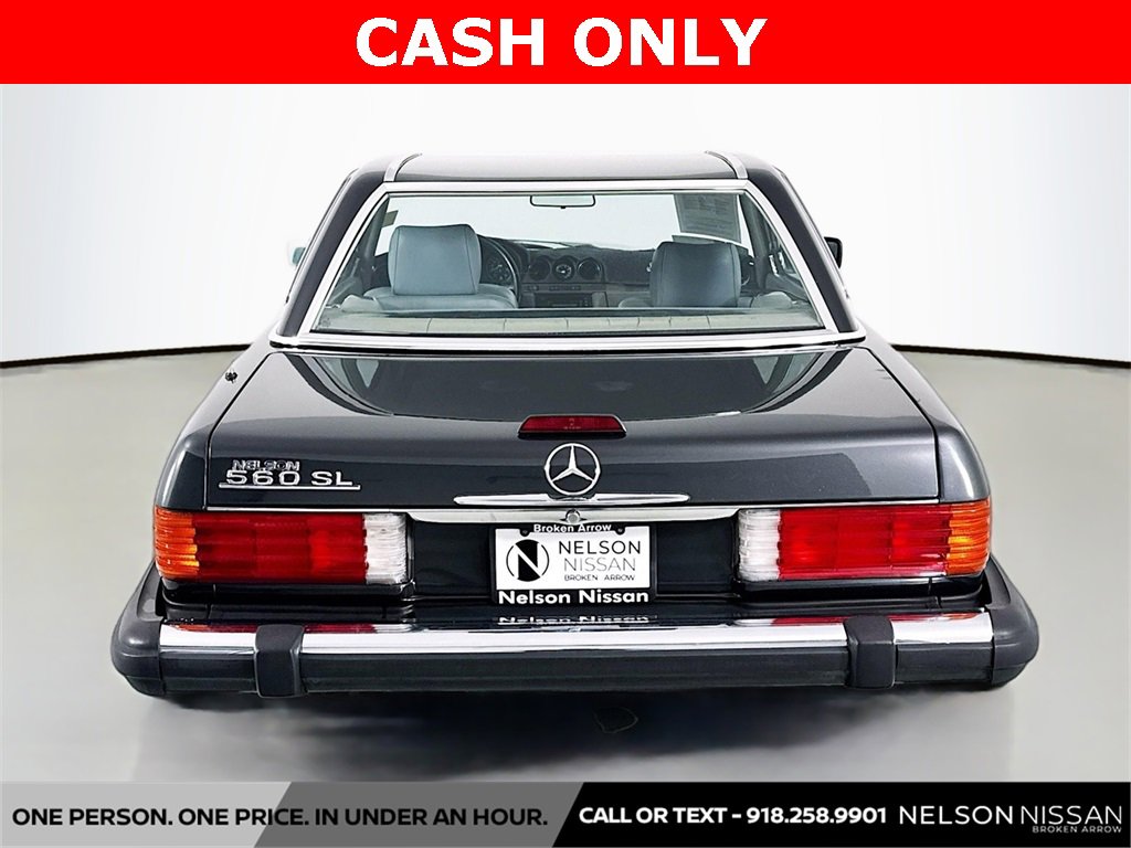 Used 1988 Mercedes-Benz 560 SL image 6