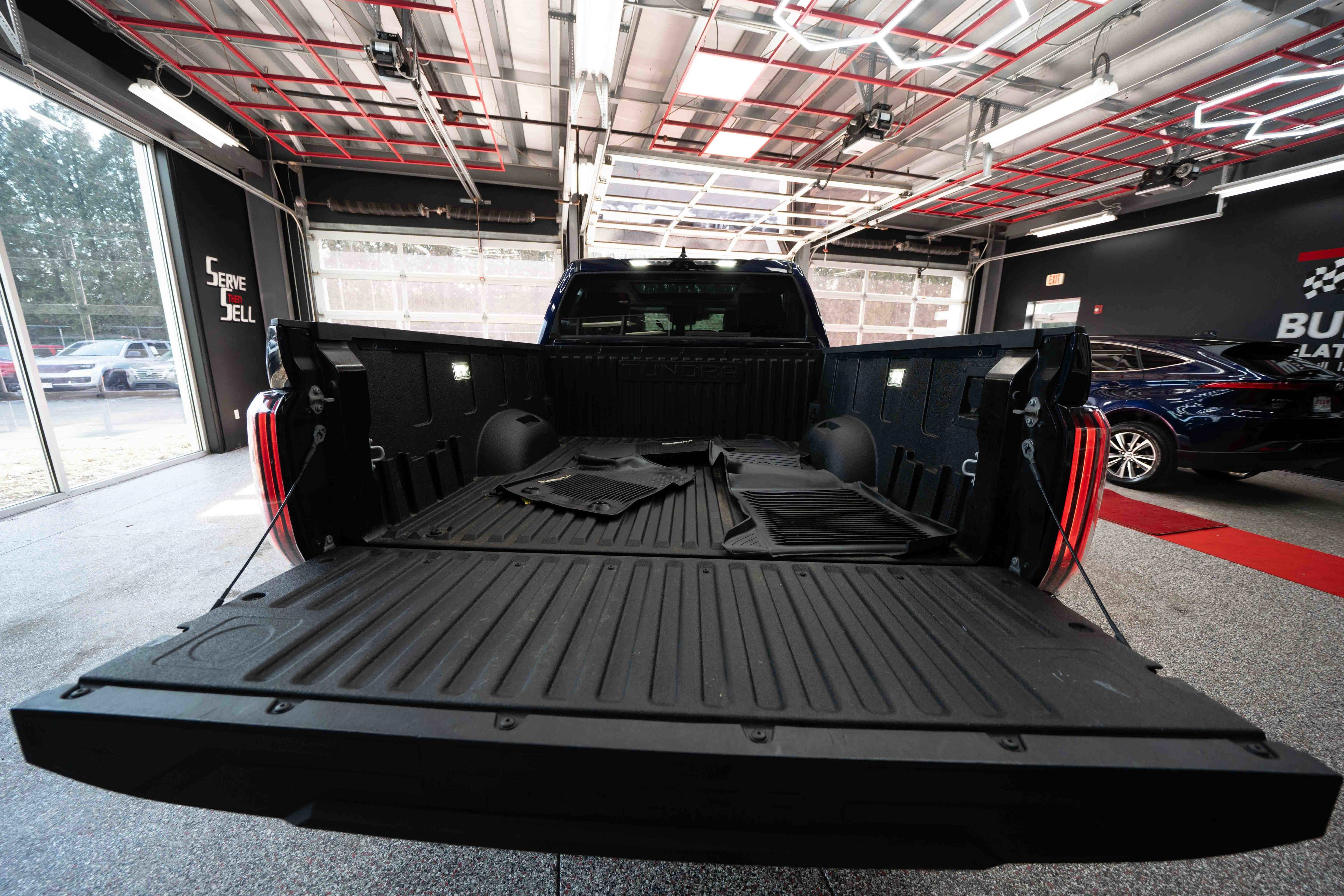 Used 2023 Toyota Tundra Limited image 27