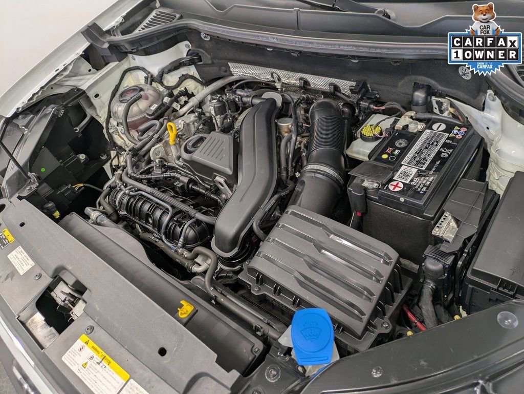 Used 2022 Volkswagen Taos SE image 32
