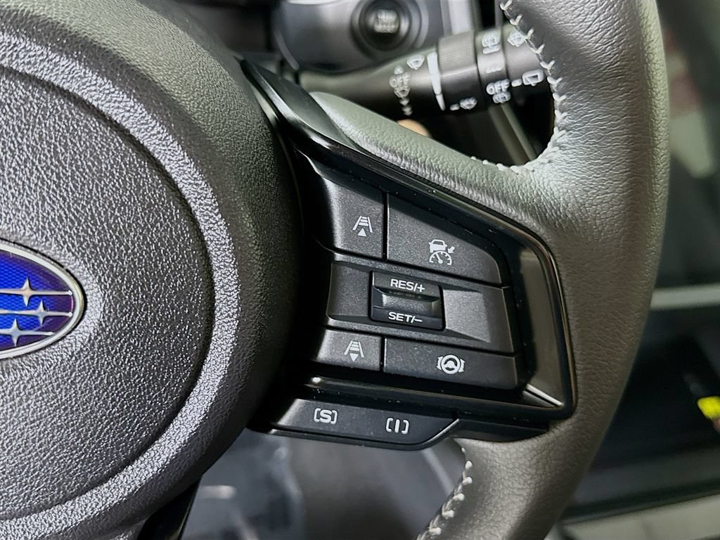 Certified 2025 Subaru Forester Premium AWD/4WD image 22