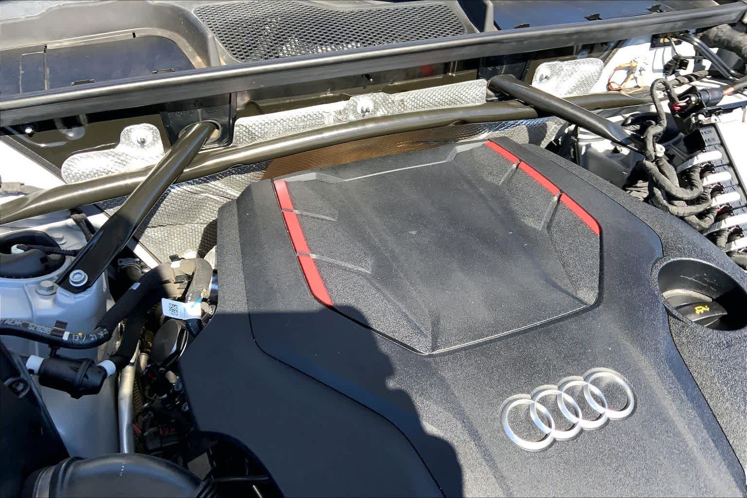 Used 2022 Audi SQ5 Premium Plus w/ Premium Plus Package AWD/4WD image 33