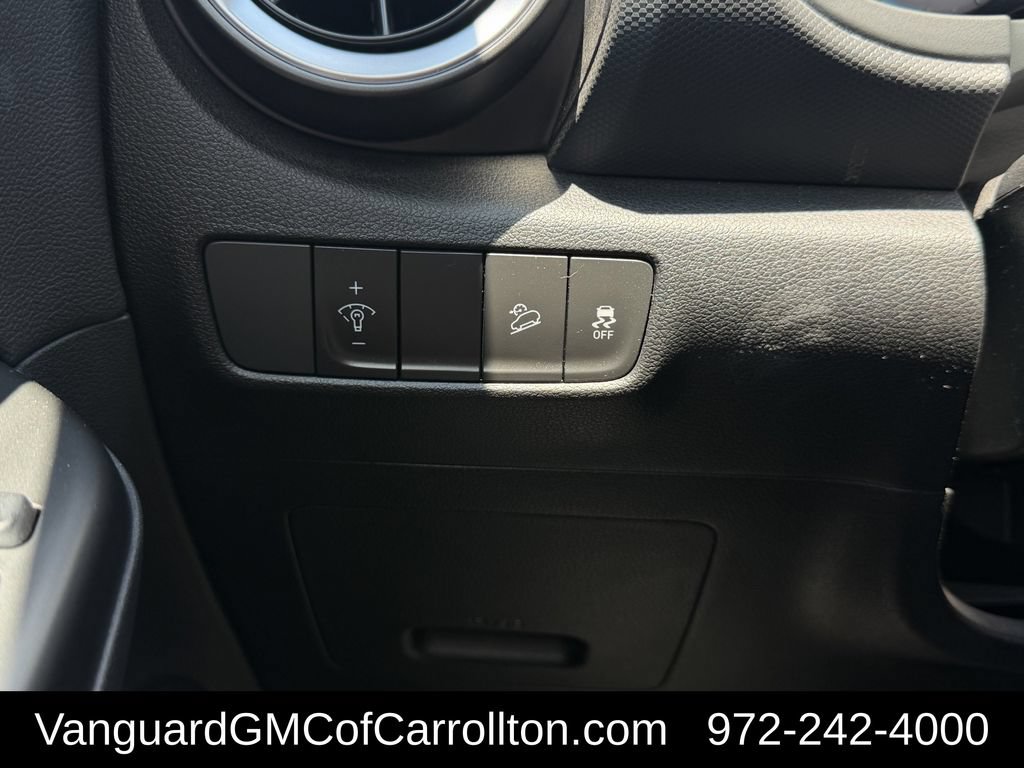 Used 2023 Hyundai Kona Limited w/ Cargo Package FWD image 26