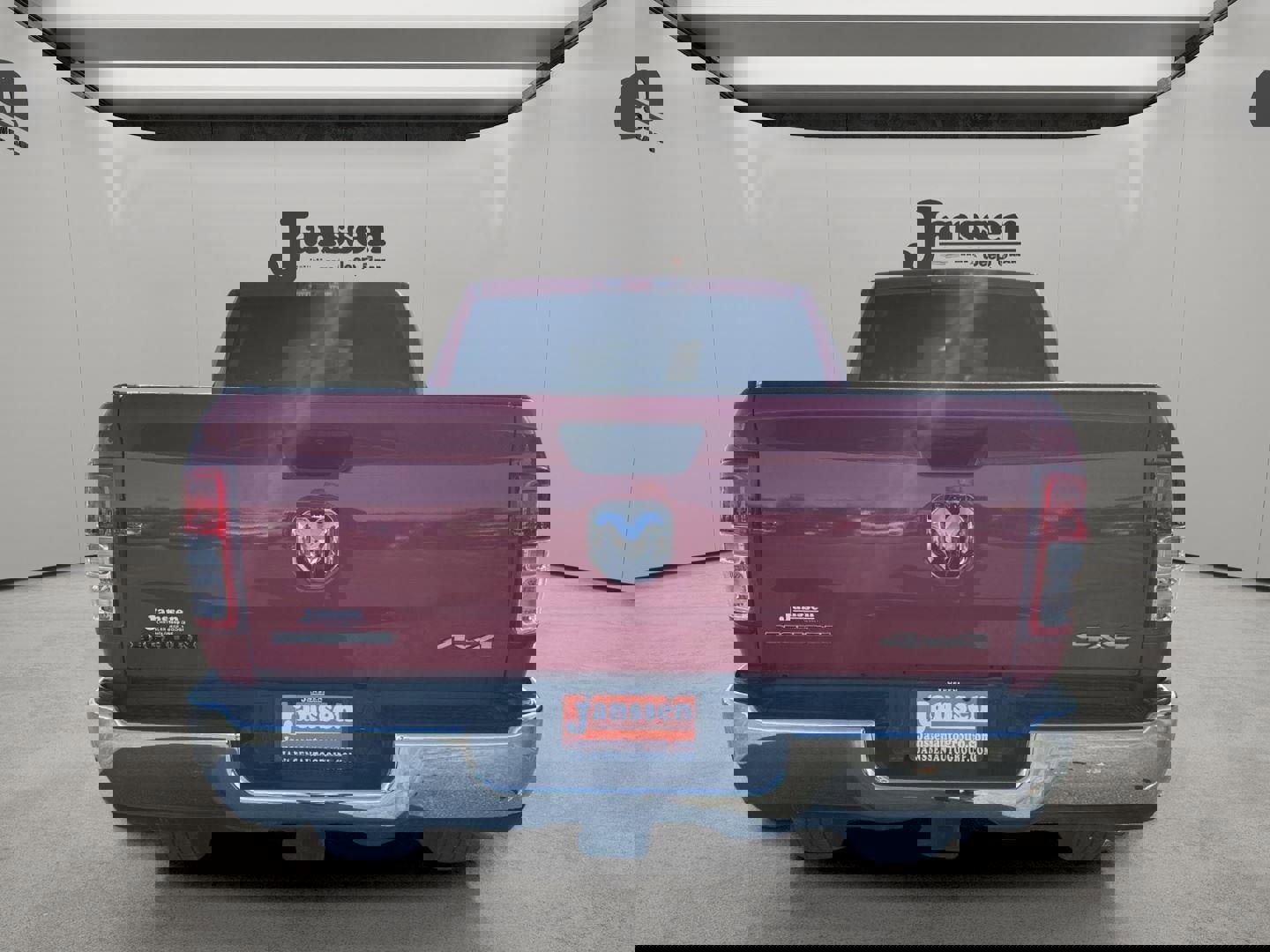 Used 2024 RAM 2500 Big Horn w/ Bed Utility Group image 3