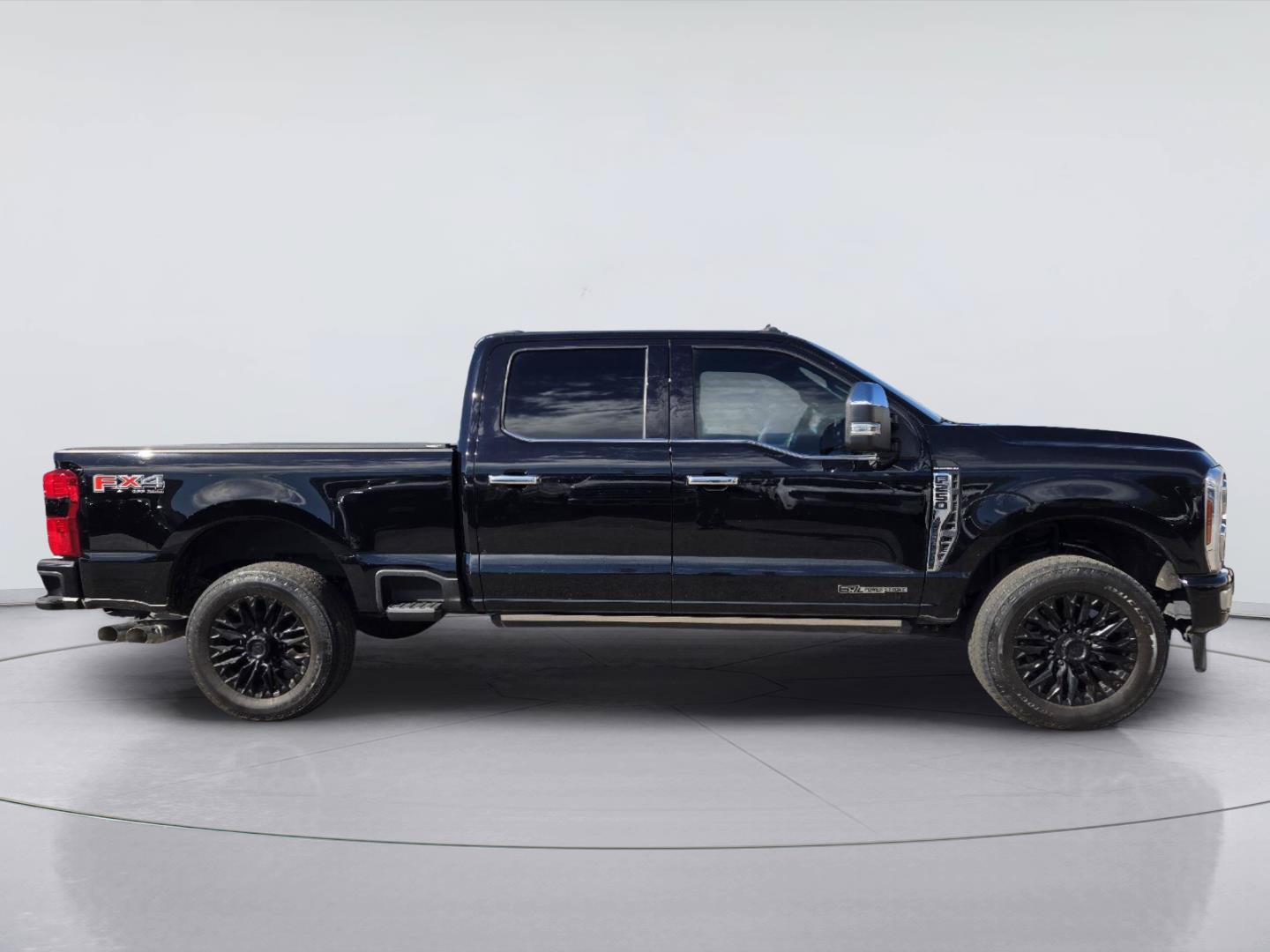 Used 2024 Ford F250 Platinum AWD/4WD image 4