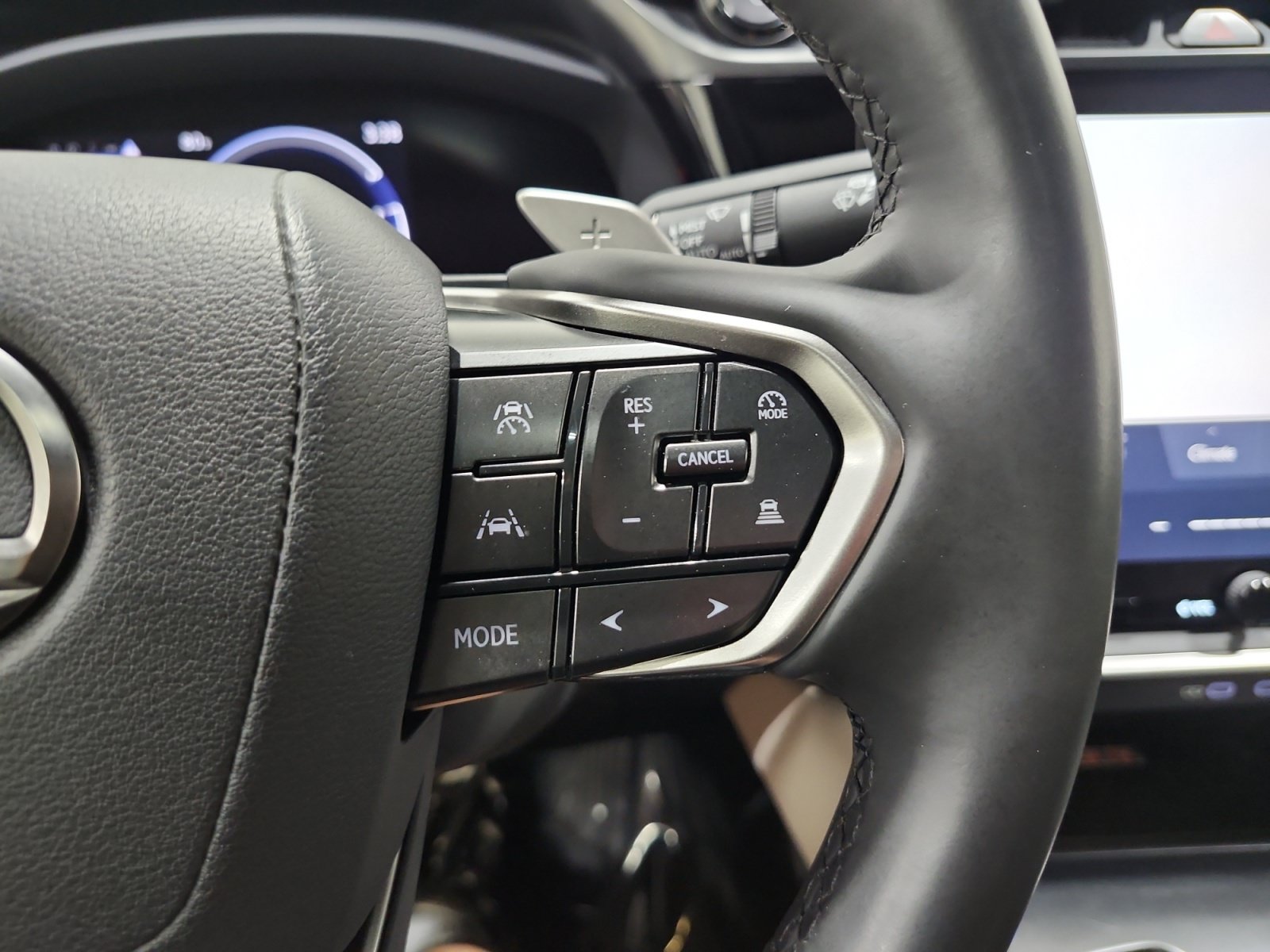 Used 2023 Lexus RZ 450e Premium w/ Accessory Package (2T) AWD/4WD image 25