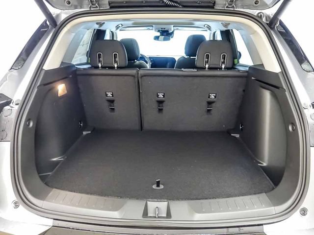 New 2026 Chevrolet TrailBlazer LT w/ Convenience Package FWD image 8