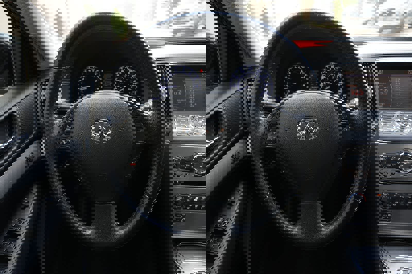 Used 2012 INFINITI G37 Journey w/ Premium Pkg RWD image 9