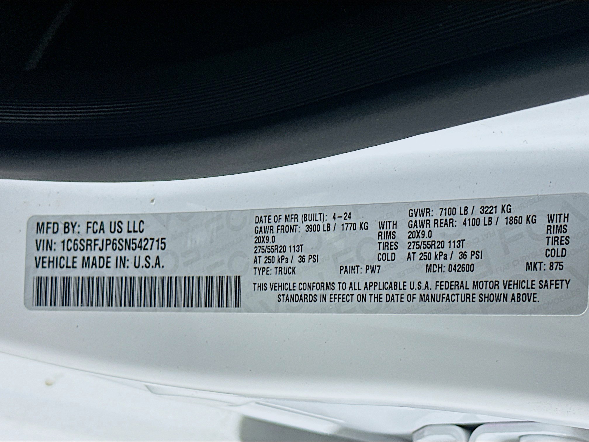 Used 2025 RAM 1500 Laramie image 12